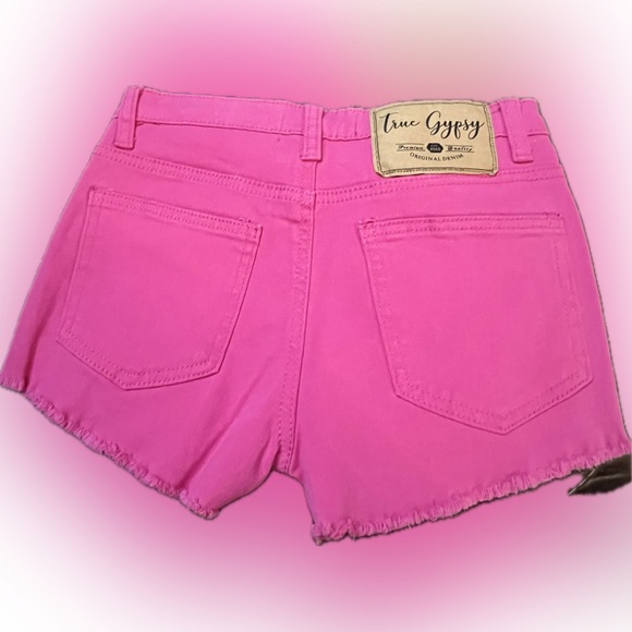 NWT True Gypsy Cut Off Jean Shorts Hot Pink Daisy Dukes Size 1 Barbiecore - Picture 2 of 8